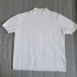 Classic White Ribbed Short Sleeve Top Size L